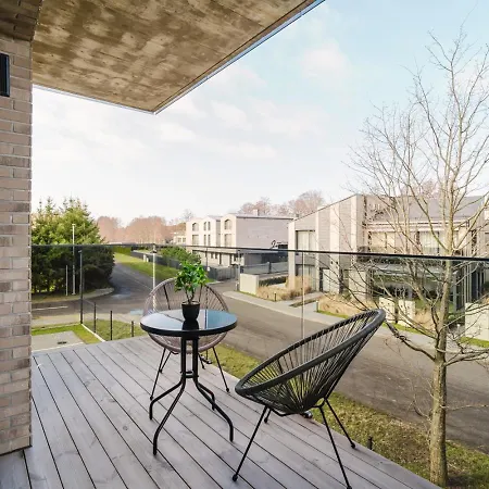 Brown By Monto Apartment *